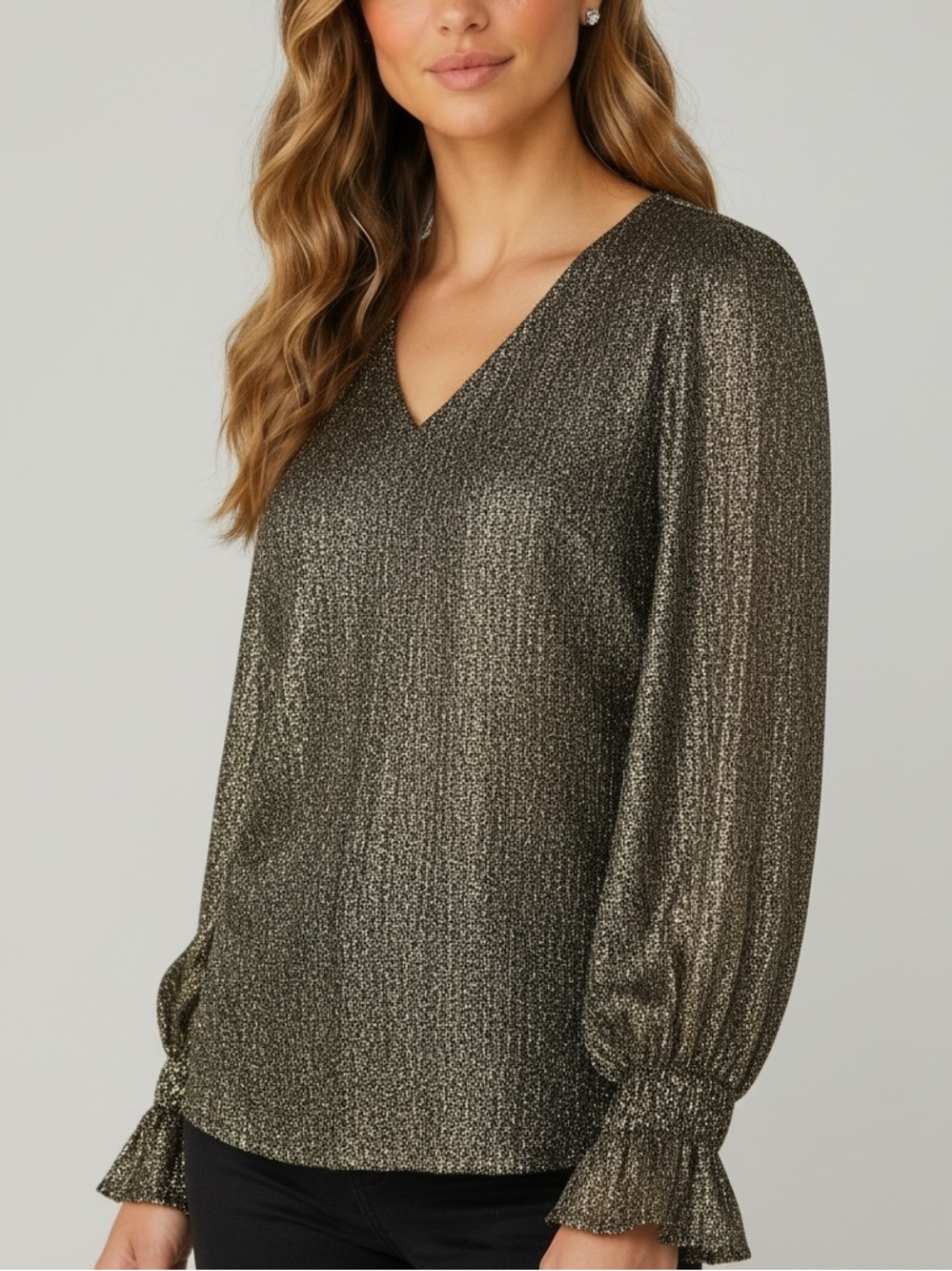 NWT VINCE CAMUTO Black & Gold Metallic Shimmer V-Neck Lined Blouse Size Small